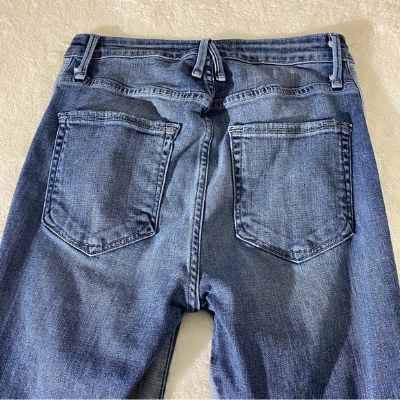 GOOD AMERICAN Good Waist Two Tone High Rise Skinny Jean - Picture 3 of 5